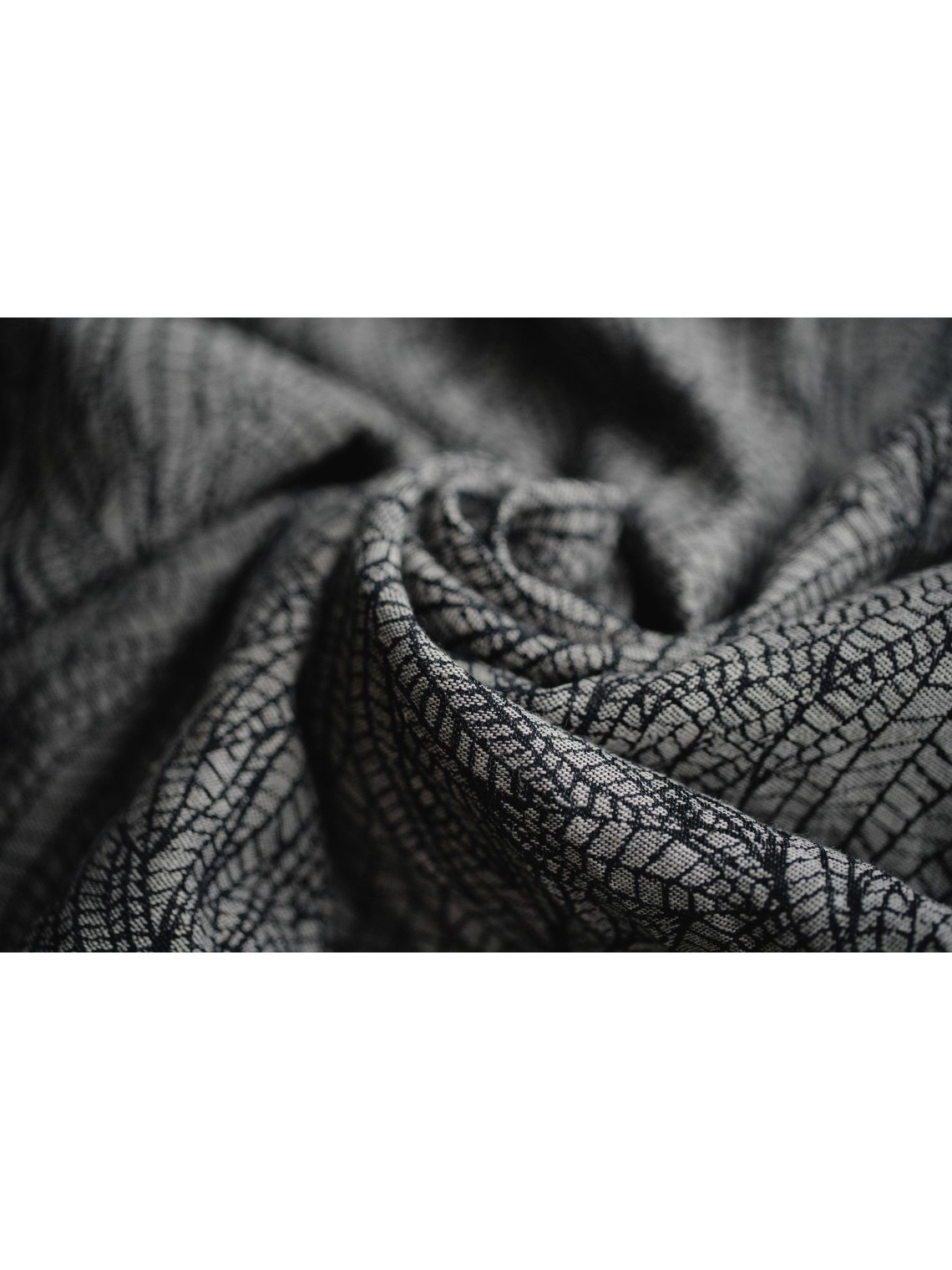 Little Frog kantoliina vauvan kantamiseen