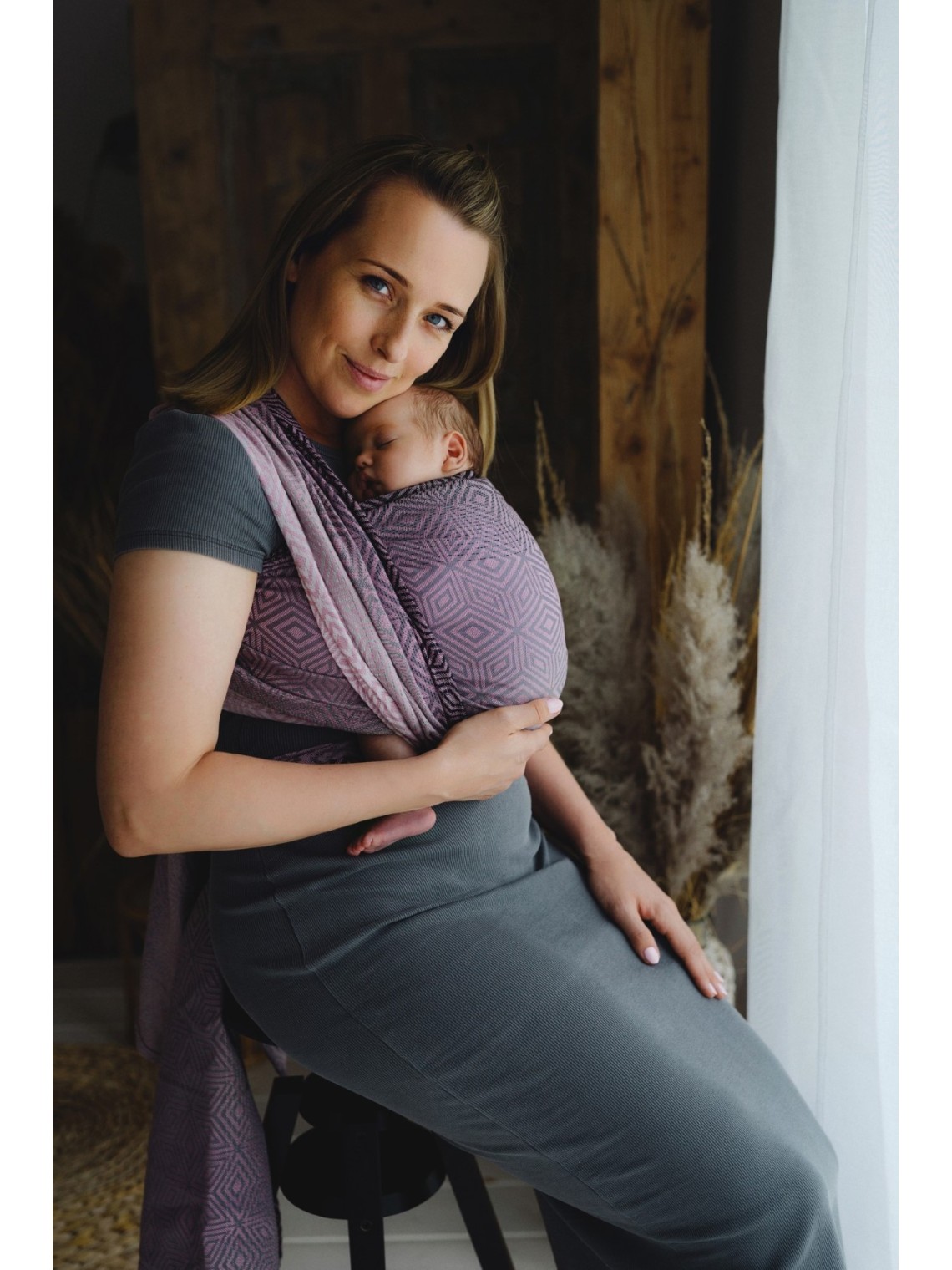 Little Frog kantoliina vauvan kantamiseen