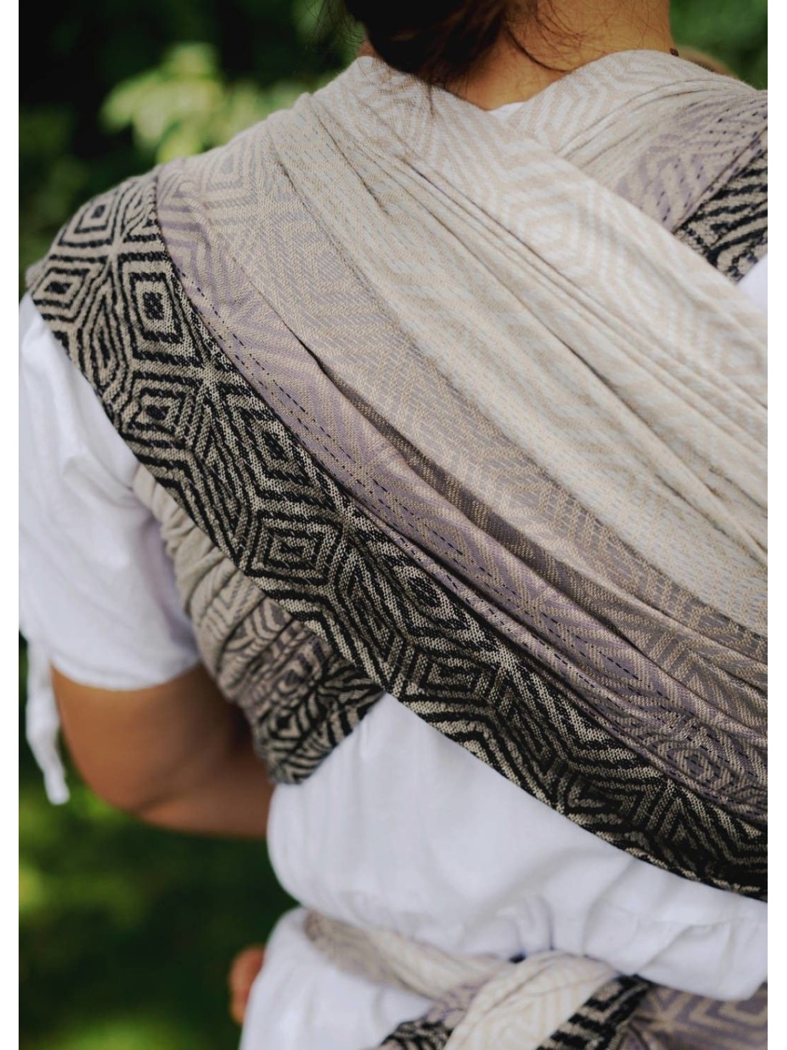 Little Frog kantoliina vauvan kantamiseen