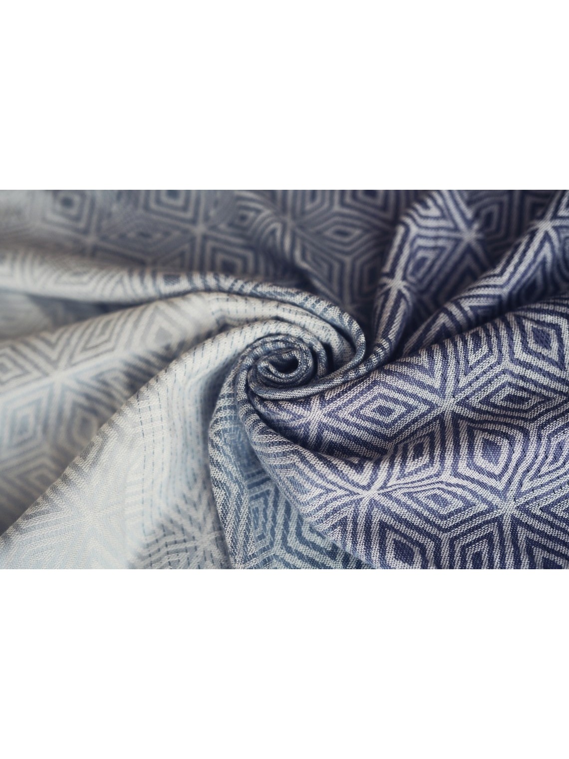 Little Frog kantoliina vauvan kantamiseen