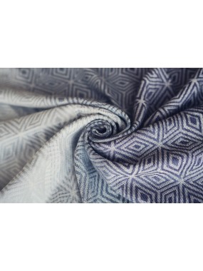 Little Frog kantoliina vauvan kantamiseen