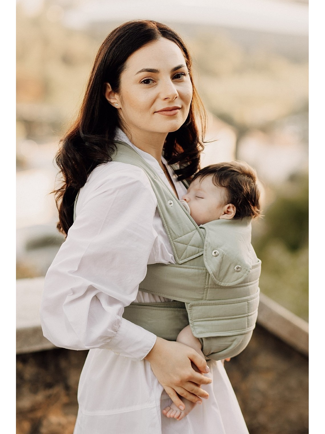 Marsupi nešioklė – paprastumas ir ergonomika nuo gimimo