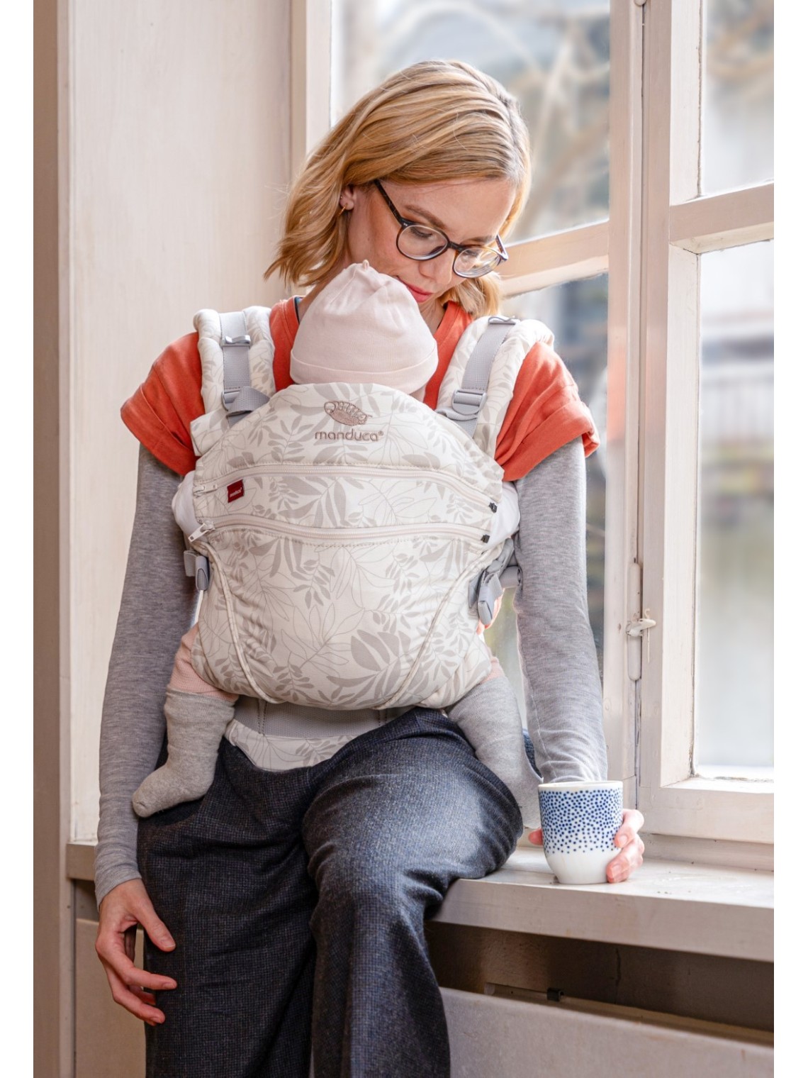 Manduca XT – auganti nešioklė nuo 3,5 iki 20 kg