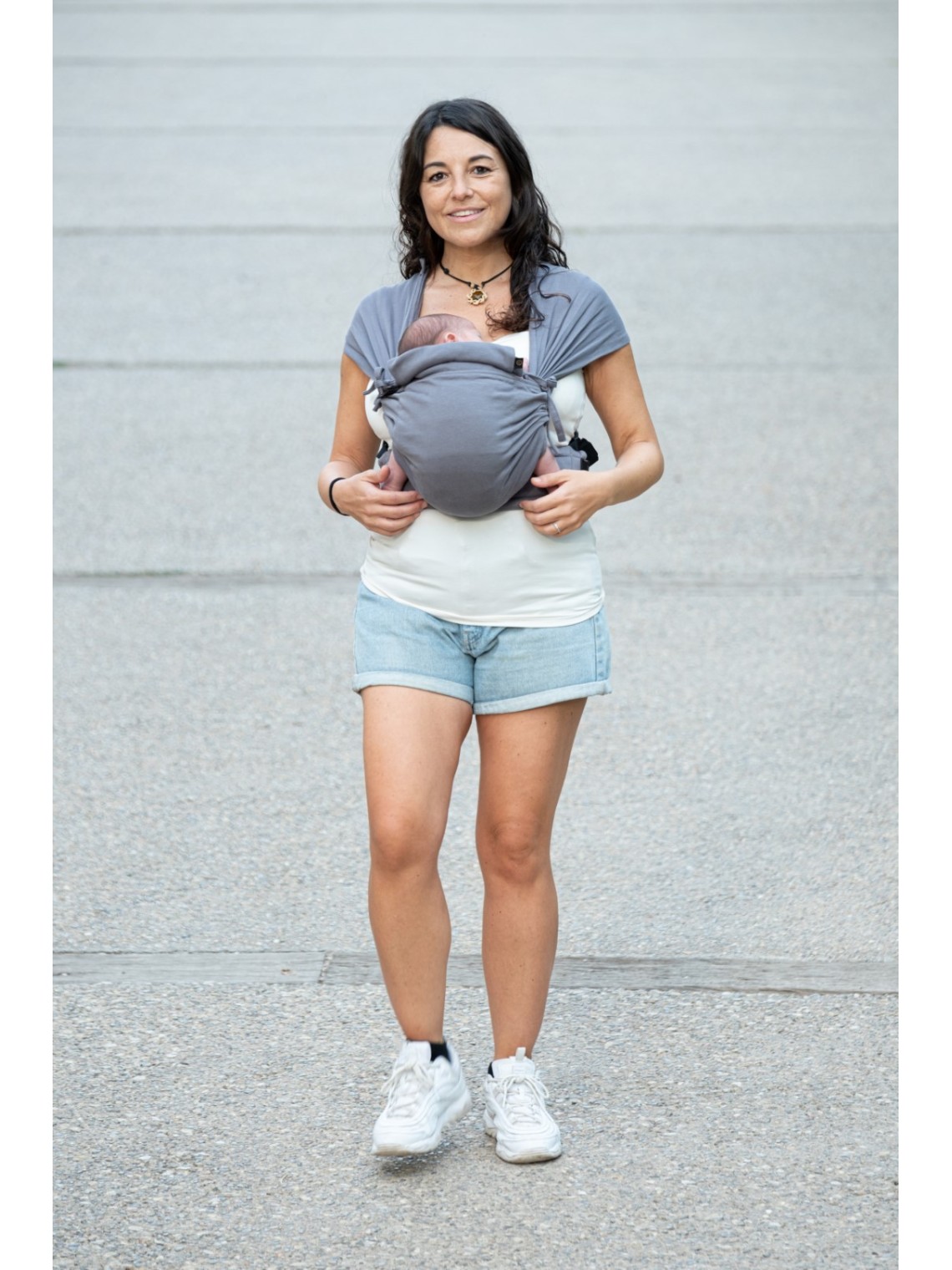 Neko Tiny kantoreppu vastasyntyneelle